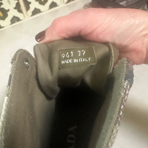 Prada high top camo sneakers - Picture 4 of 5